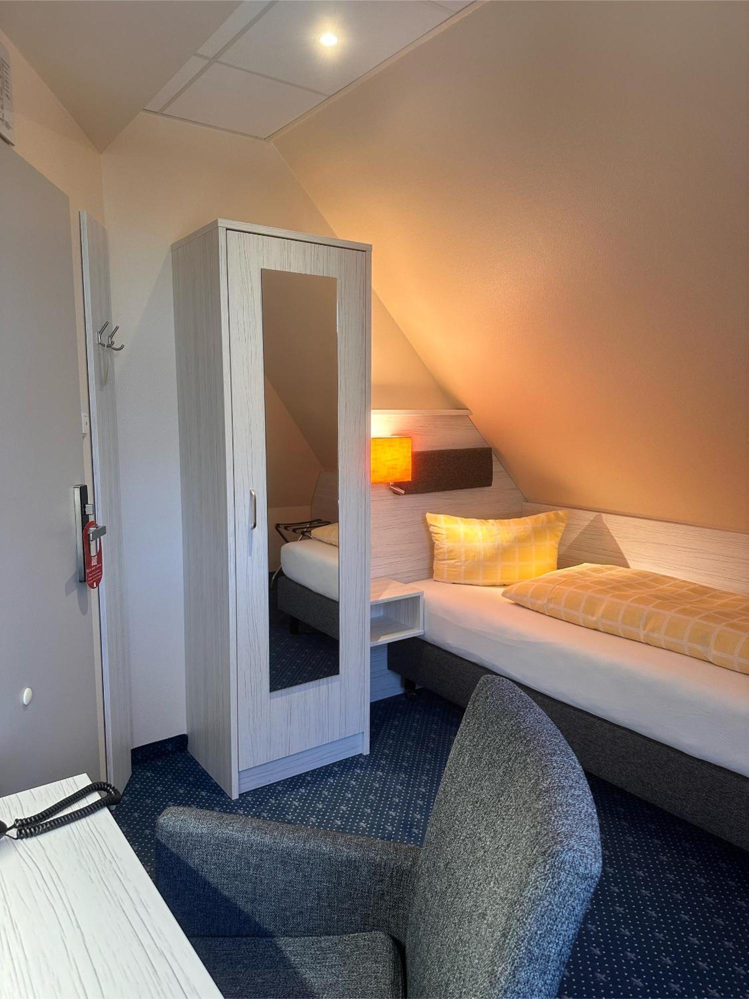 Duenenhotel Am Meer Росток Екстер'єр фото