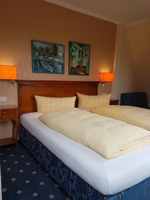 Duenenhotel Am Meer Росток Екстер'єр фото