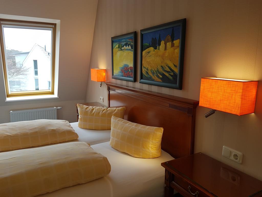 Duenenhotel Am Meer Росток Екстер'єр фото