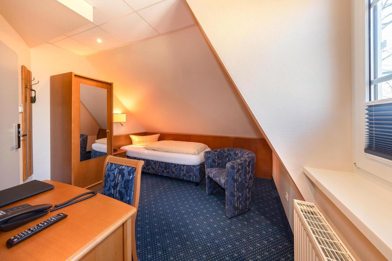 Duenenhotel Am Meer Росток Екстер'єр фото